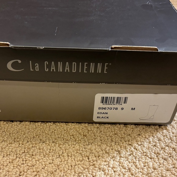 La Canadienne black suede knee high wedge heel boots size 9 NEVER WORN - Picture 5 of 5